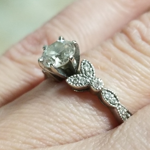 Diamond engagement ring set size  5.5 antique - Picture 6 of 8